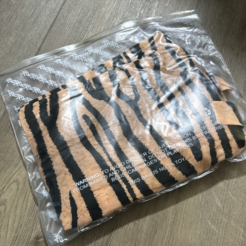 NWT! Anthropologie PQ Swim Sienna Dress - Size M/L 🕸️ - Picture 6 of 6